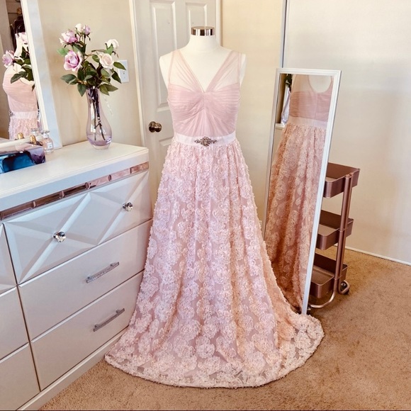 Adrianna-Papell floral embroidered illusions gown - Picture 11 of 12